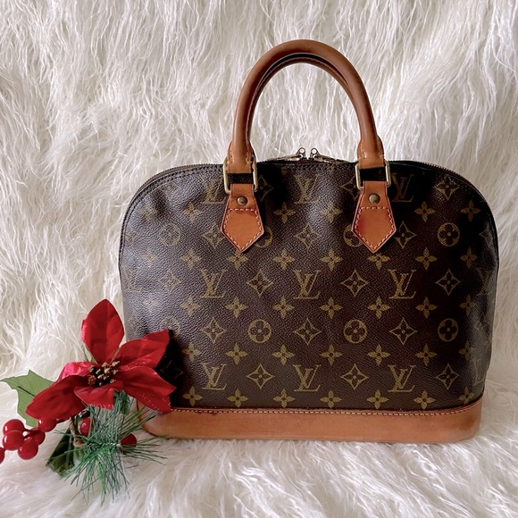 Louis Vuitton Handbags - ❤️❤️❤️Authentic Louis Vuitton Monogram Alma Hand Bag